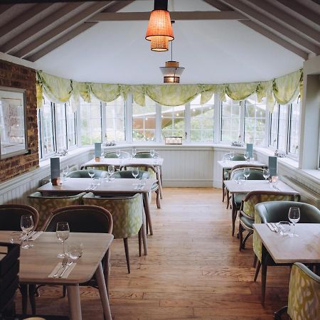 The Drummond At Albury Guildford Exteriér fotografie